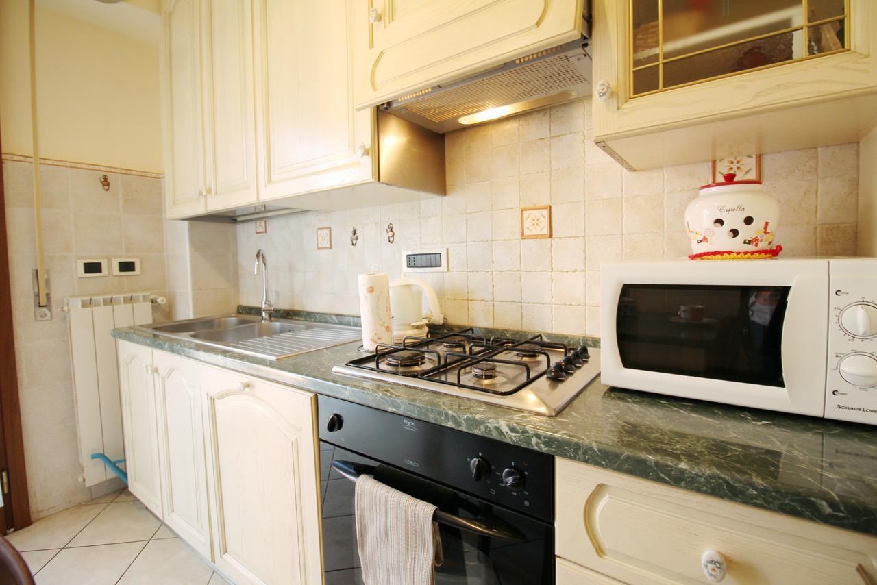Monteverde Bright Apartment With Garage Rome Bagian luar foto